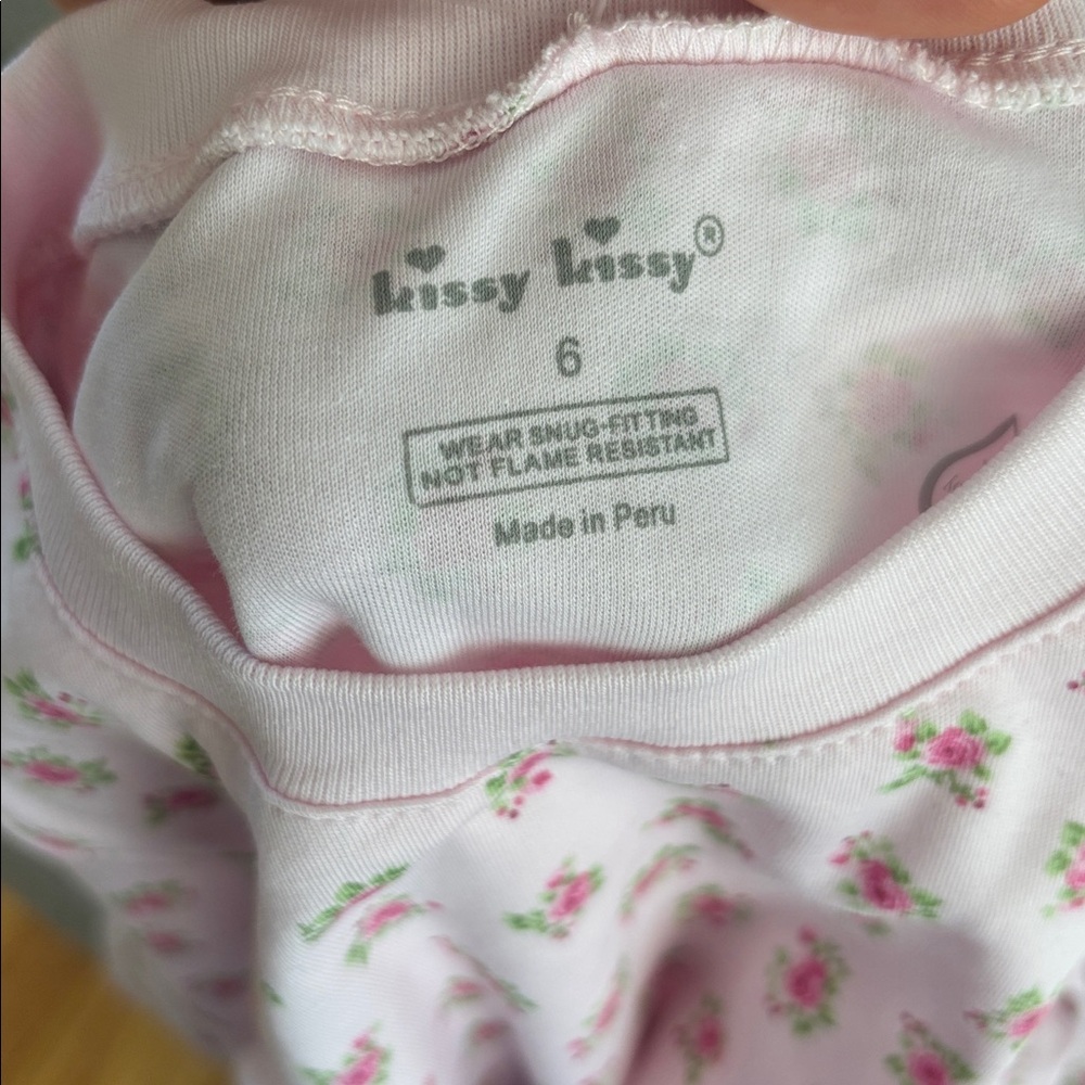 NWT Kissy Kissy Belle Rose 2 Piece Pajamas Pink Set Size 6Y - Picture 8 of 8